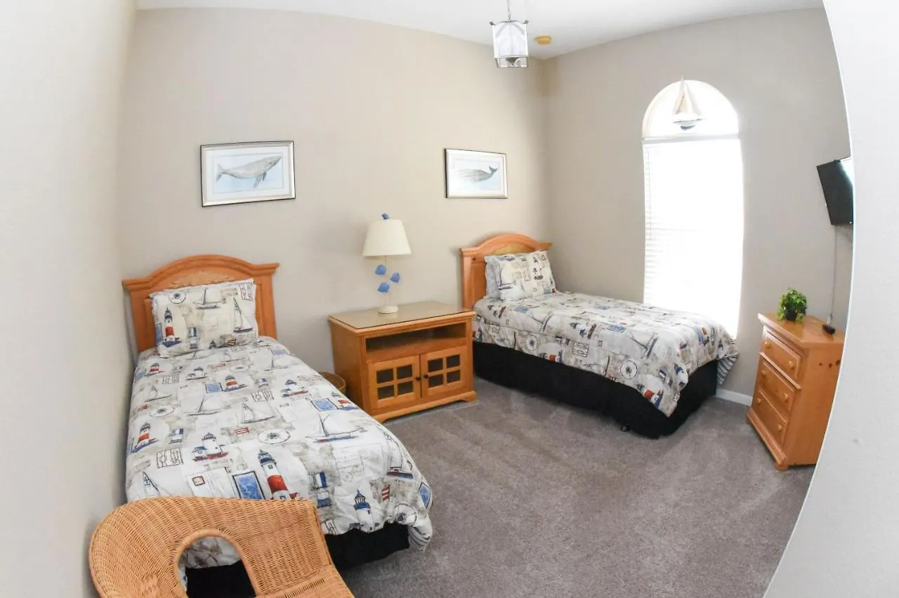 Holiday home Tuscan Hills 4 Bedroom Pool Home W Game Room Davenport